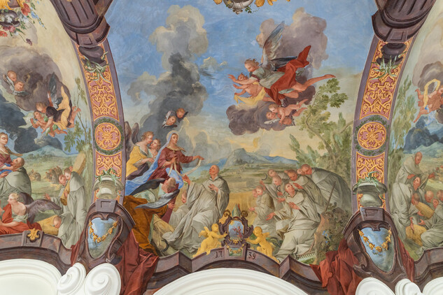 Příklad freskové výmalby ambitové chodby plaského konventu - Obilí